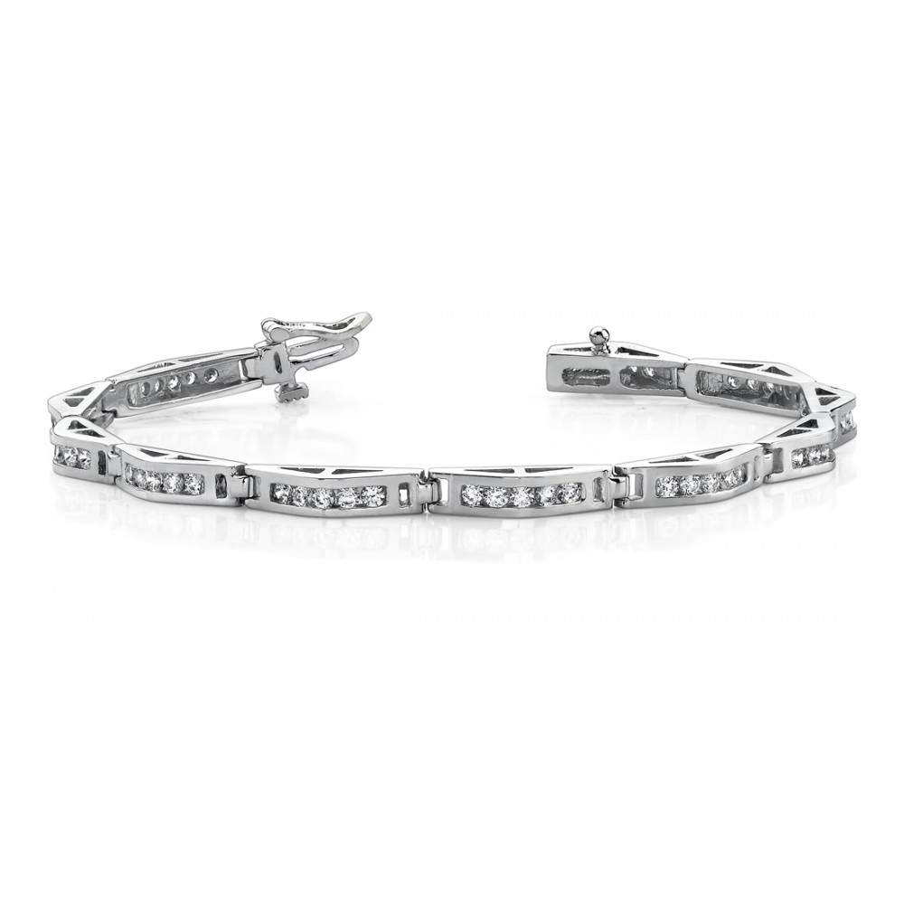 4.25 ct Ladies Round Cut Diamond Tennis Bracelet ( Color G Clarity SI-1) in 14 kt White Gold